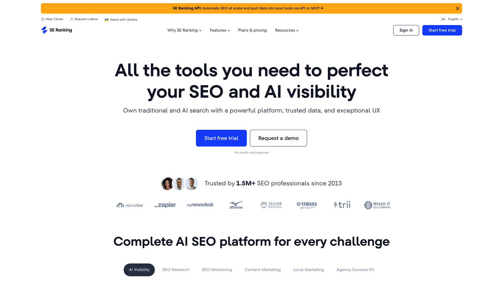 Screenshot of SE Ranking website