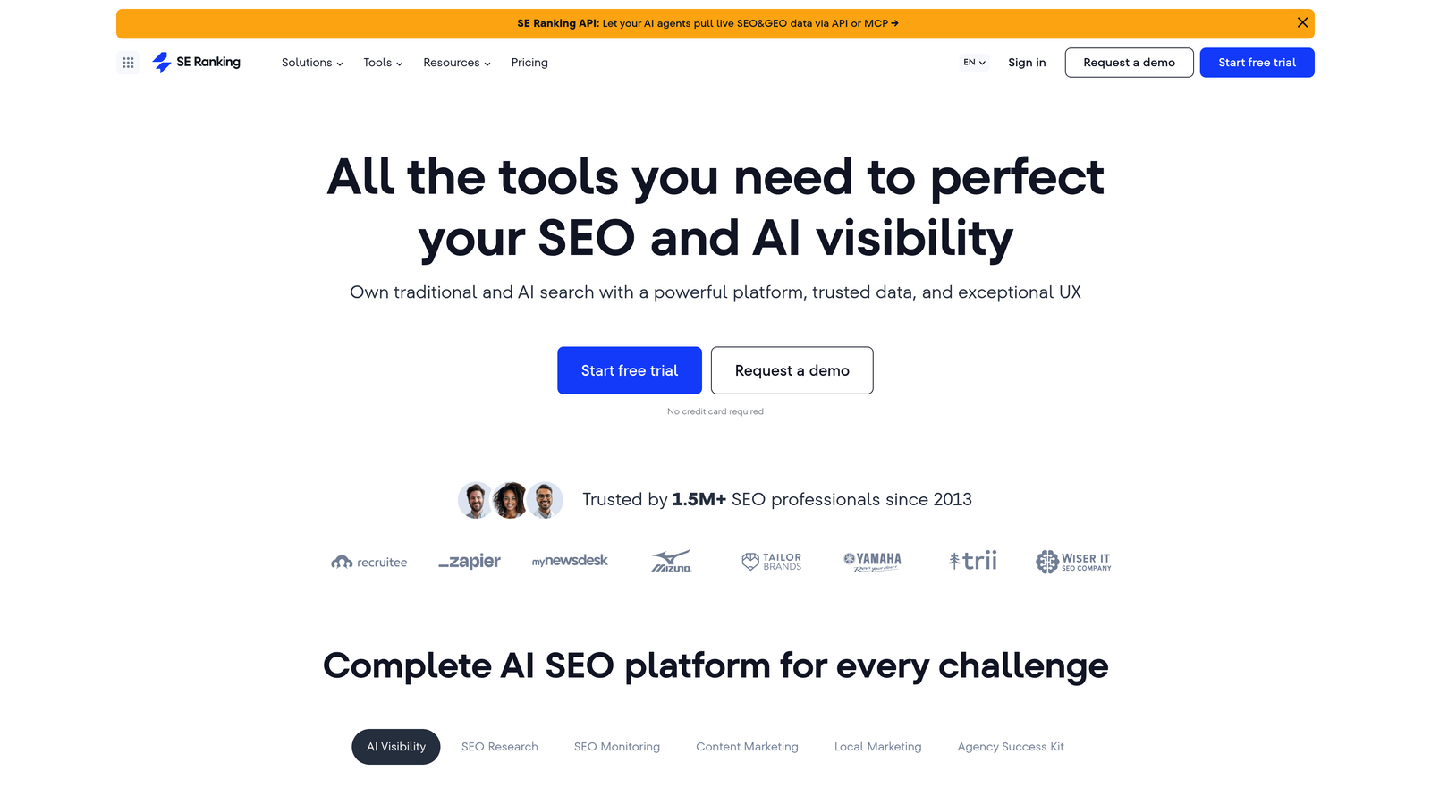 Screenshot of SE Ranking website