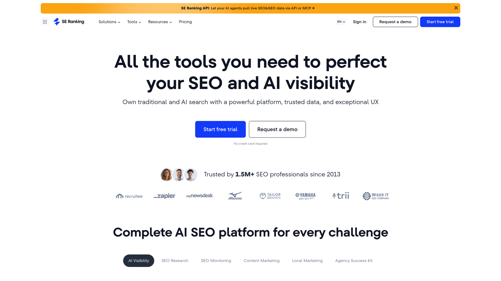 Screenshot of SE Ranking website